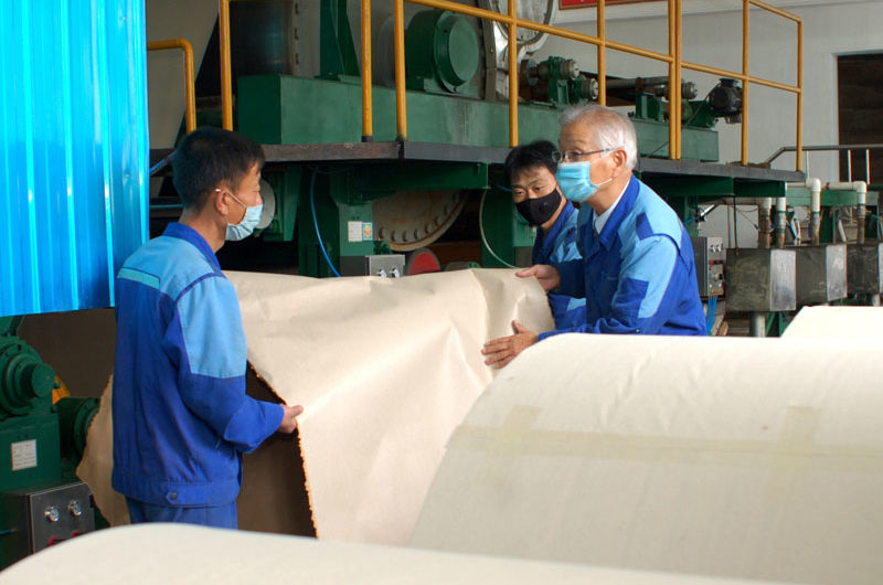 Fabrica de papel autosuficiente.