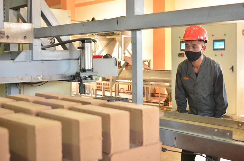 Trabajando para aumentar la producción de electricidad