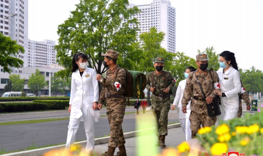 Lucha abnegada de los efectivos de la medicina militar.