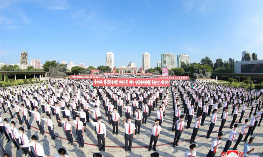  Mitin multitudinario por el 25 de junio.