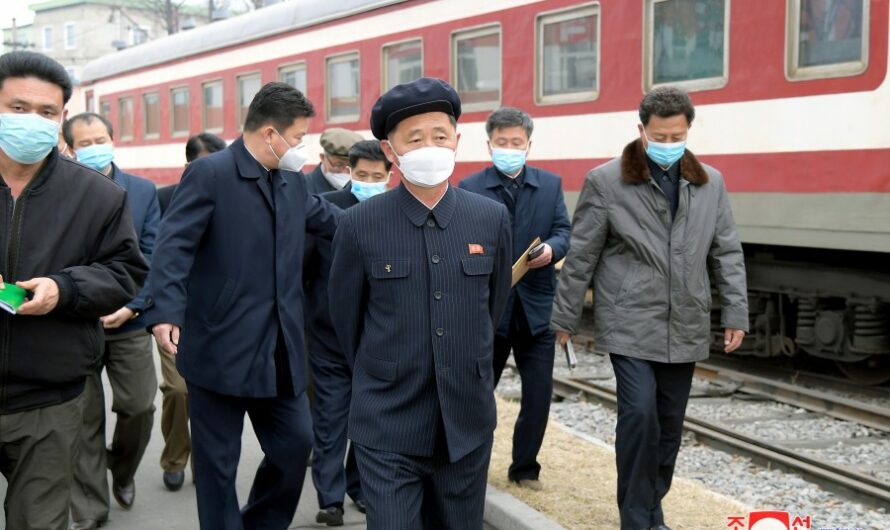 Kim Tok Hun supervisa gestiones de varios dominios de provincia de Hwanghae del Sur
