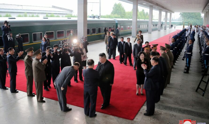 Kim Jong Un parte de Pyongyang para visitar Rusia.
