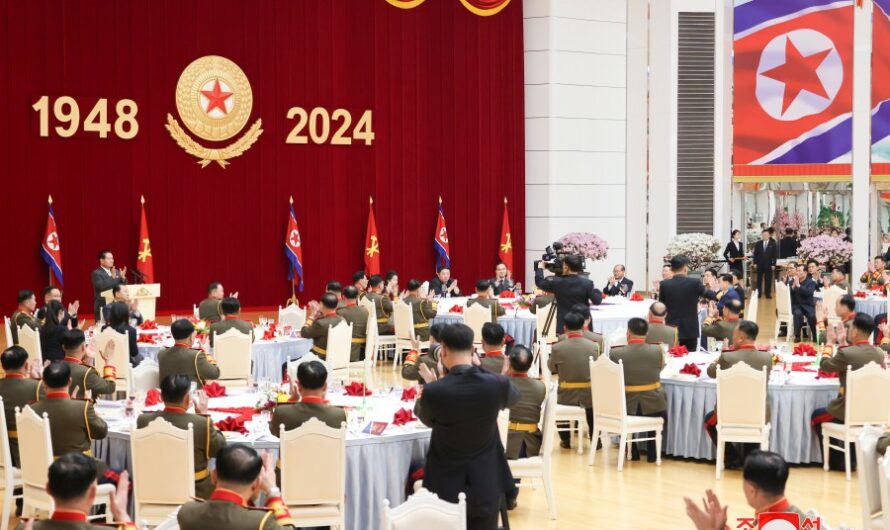  Banquete por el 76º aniversario de fundación del EPC