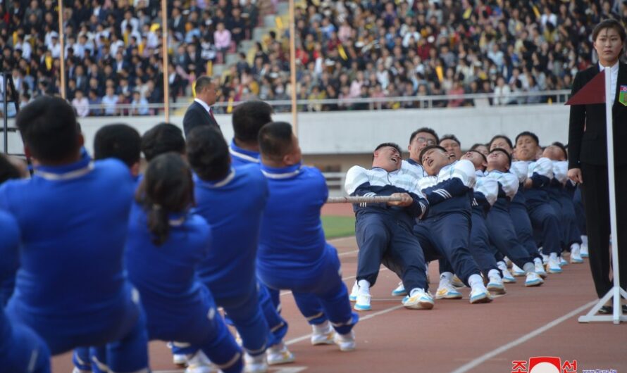 Finales de competencia deportiva de los obreros de industrias claves 