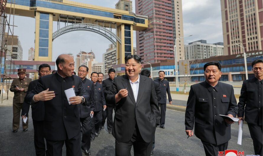 Construcción de viviendas en Hwasong 
