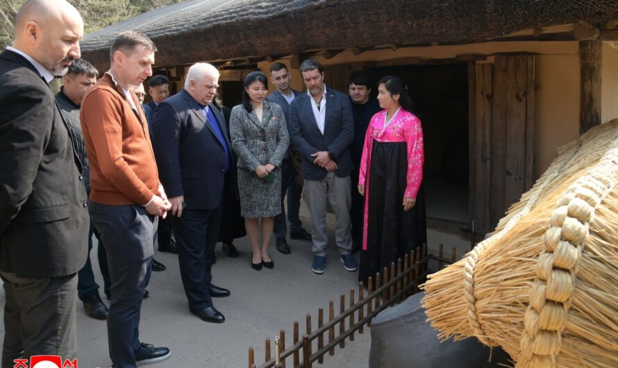 Visita de una delegación del Partido Comunista ruso
