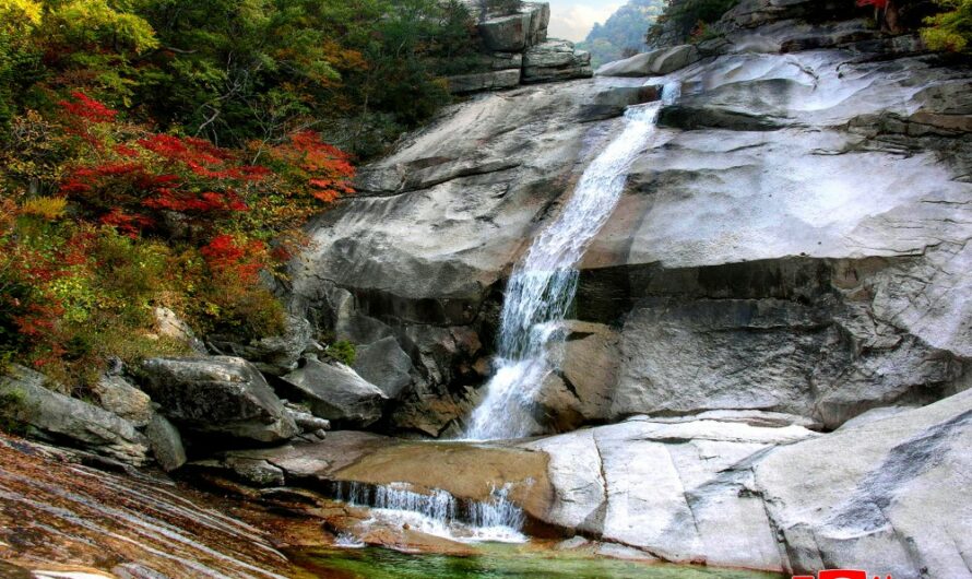 Monte Kumgang inscrito en la lista de patrimonios culturales y naturales de mundo