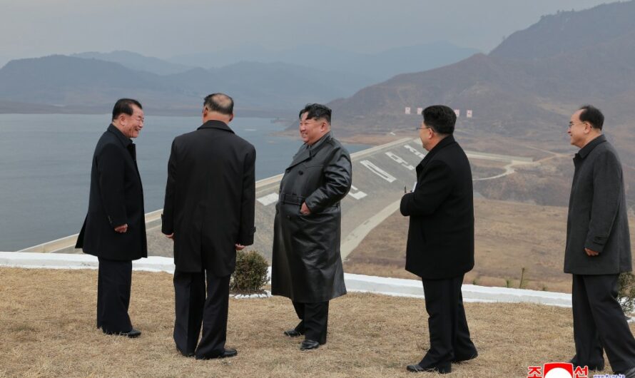 Ceremonia inaugural de la Central Hidroeléctrica Ejército-Pueblo de Hoeyang