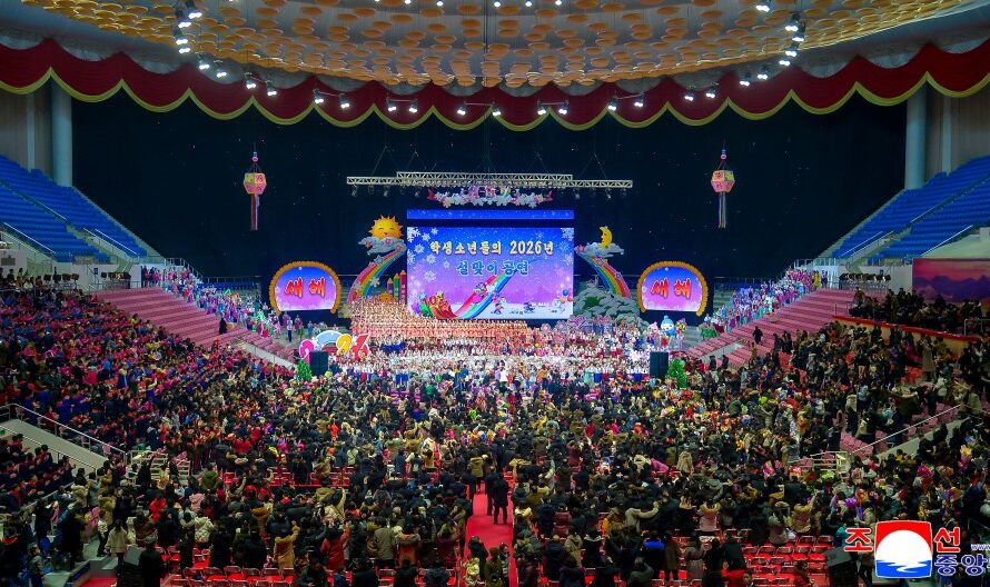 Función artística de niños y escolares por el Año Nuevo 2026