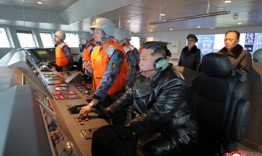 Prueba para evaluar la capacidad de cumplimiento de operación del destructor «Choe Hyon»