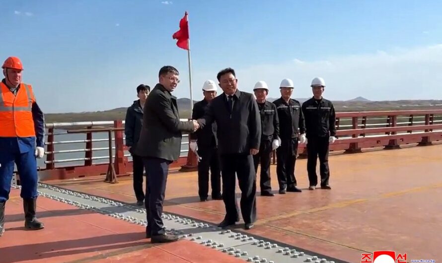 Termina la obra para unir ambas partes del puente de vehículos en la frontera Corea-Rusia