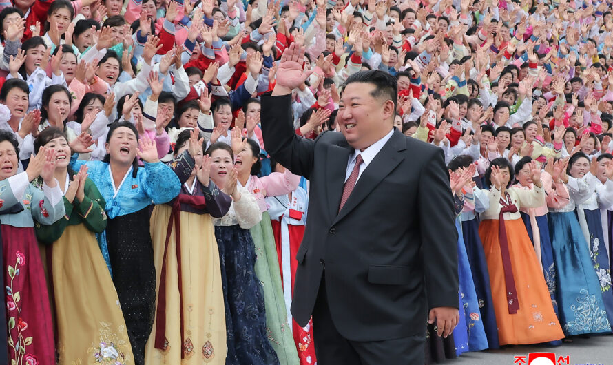 Kim Jong Un se reúne con congresistas de la UMSC